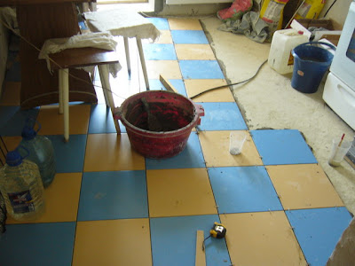 Плитка в кухне на полу - Завершение